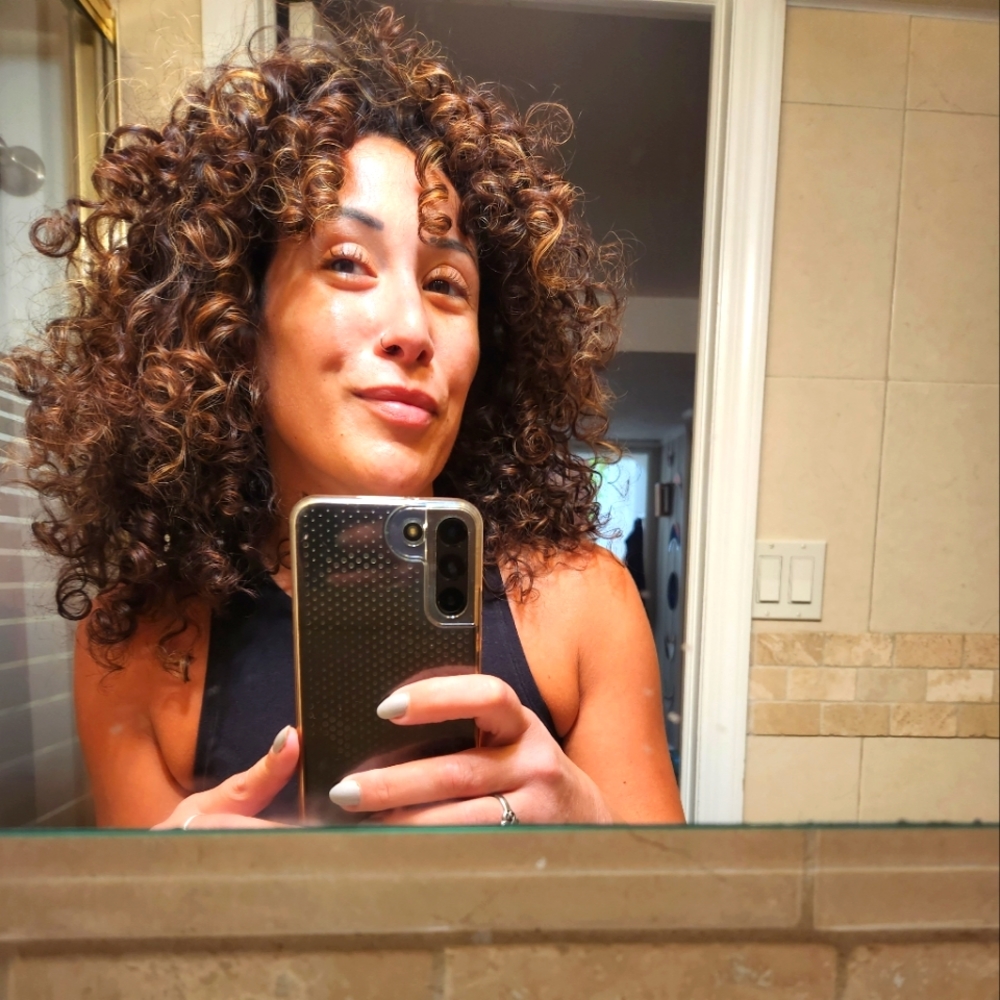 Meet your Posher, Alissa